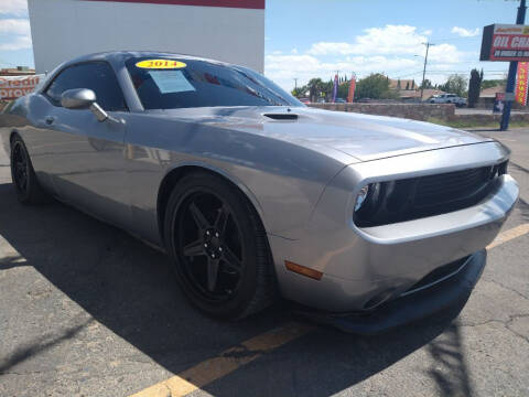 2014 Dodge Challenger for sale at VIVASTREET AUTO SALES LLC in Socorro TX