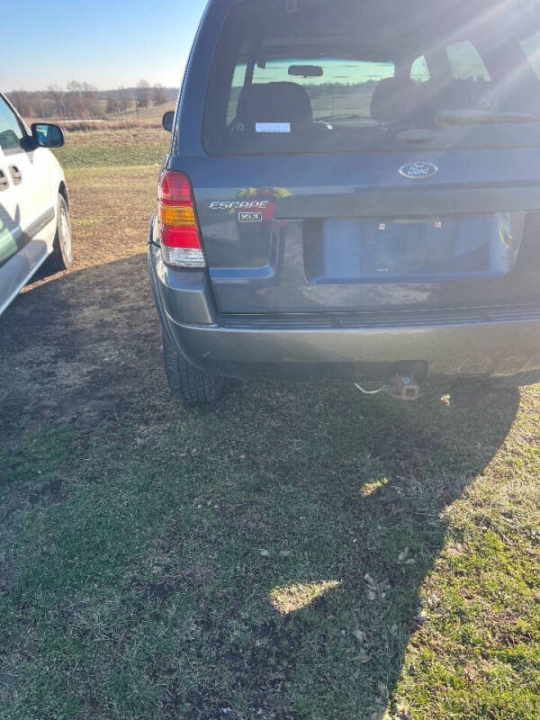 2003 Ford Escape XLT Popular 2