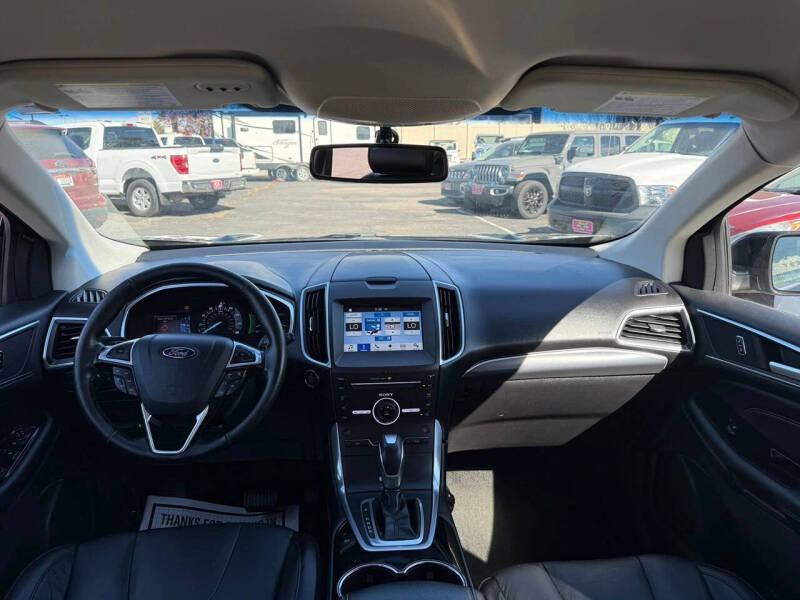 2016 Ford Edge Titanium