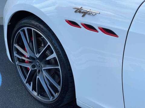 2023 Maserati Ghibli Trofeo