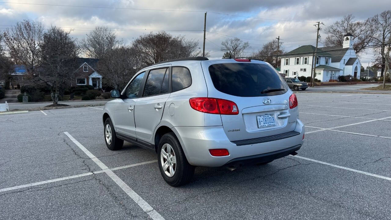 2009 Hyundai SANTA FE for sale at Caropedia in Dunn, NC