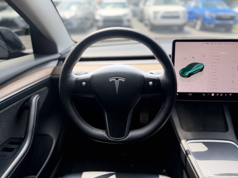 2023 Tesla Model 3 Performance