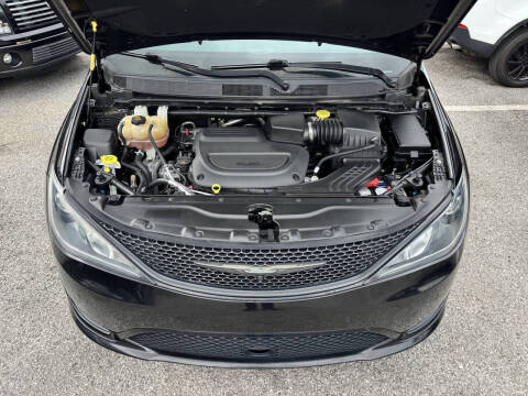 2019 Chrysler Pacifica Touring L Plus