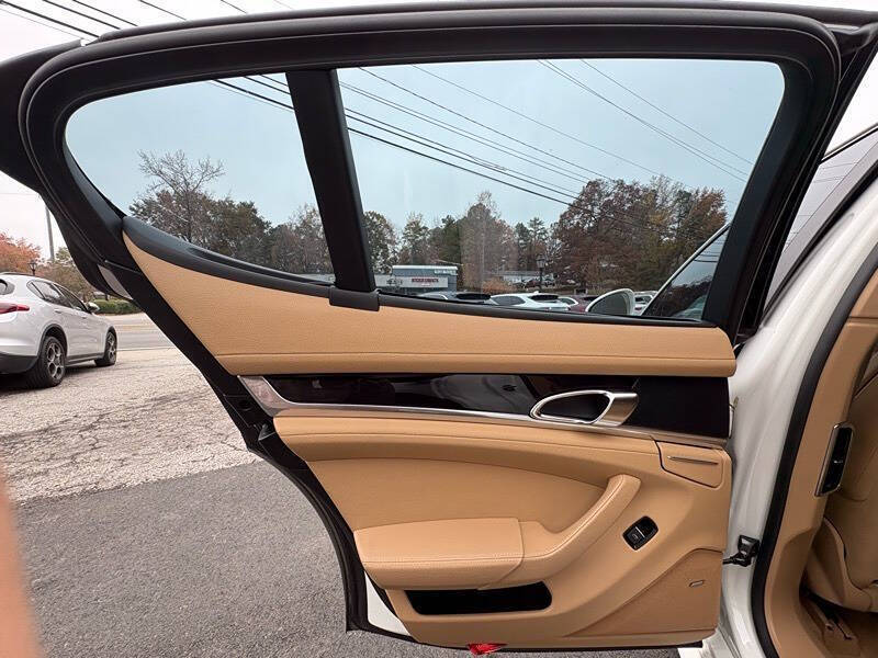 2012 Porsche Panamera S Hybrid