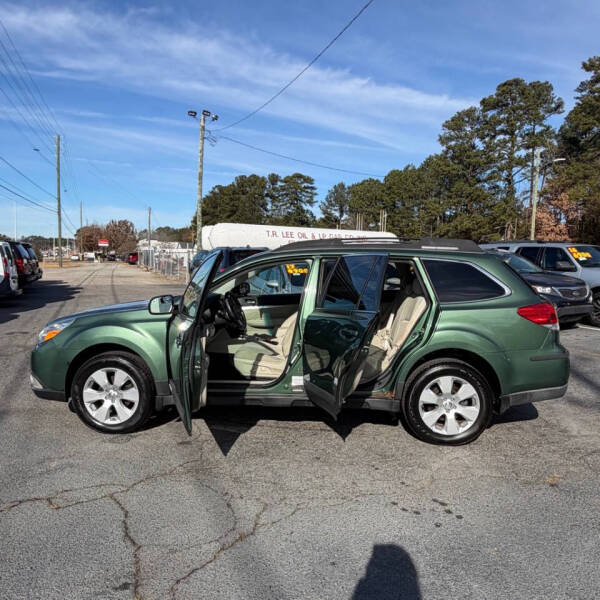 2011 Subaru Outback 2.5i Premium