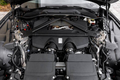 2024 Aston Martin DB12 V8