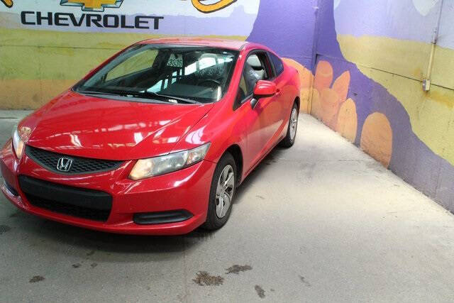 Used 2013 Honda Civic LX with VIN 2HGFG3B51DH526740 for sale in Grand Ledge, MI