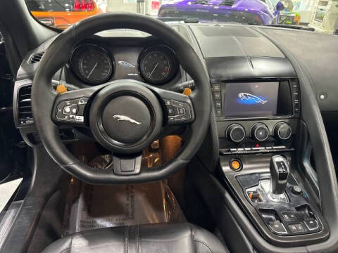2014 Jaguar F-TYPE V8 S