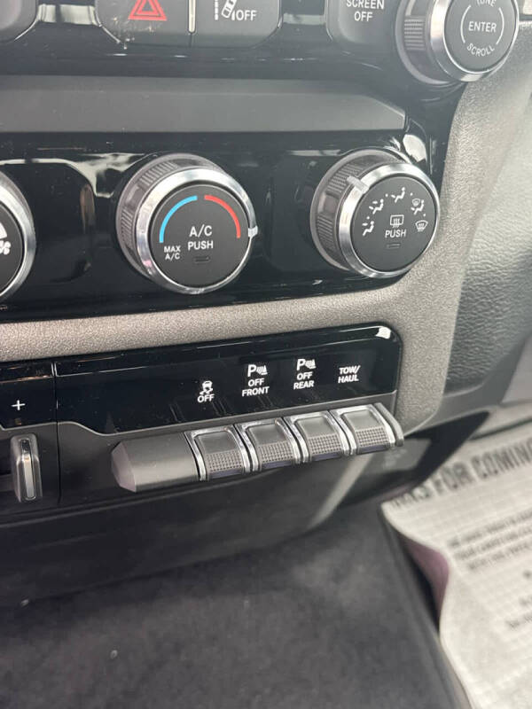 2025 RAM 1500 Warlock