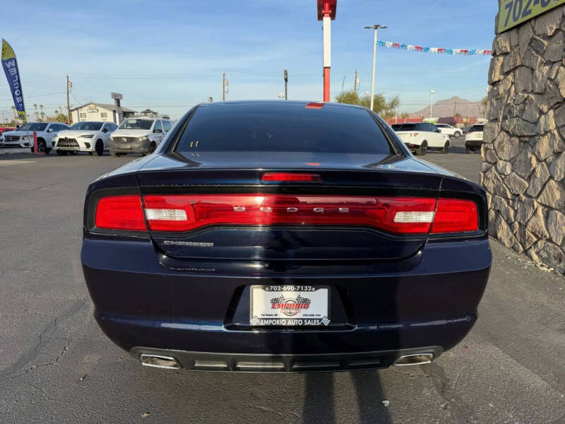 2013 Dodge Charger SE