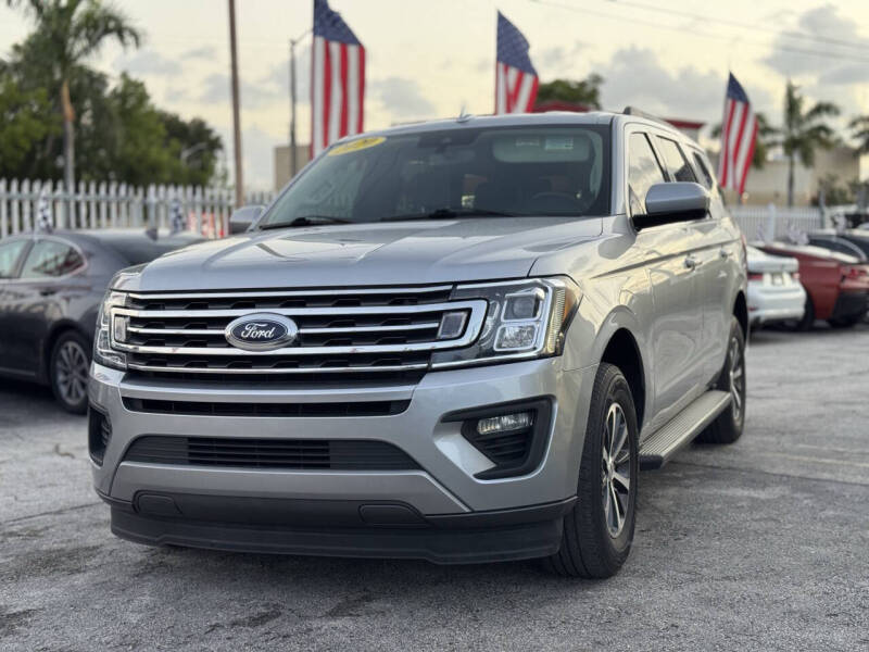 2020 Ford Expedition XLT's photo