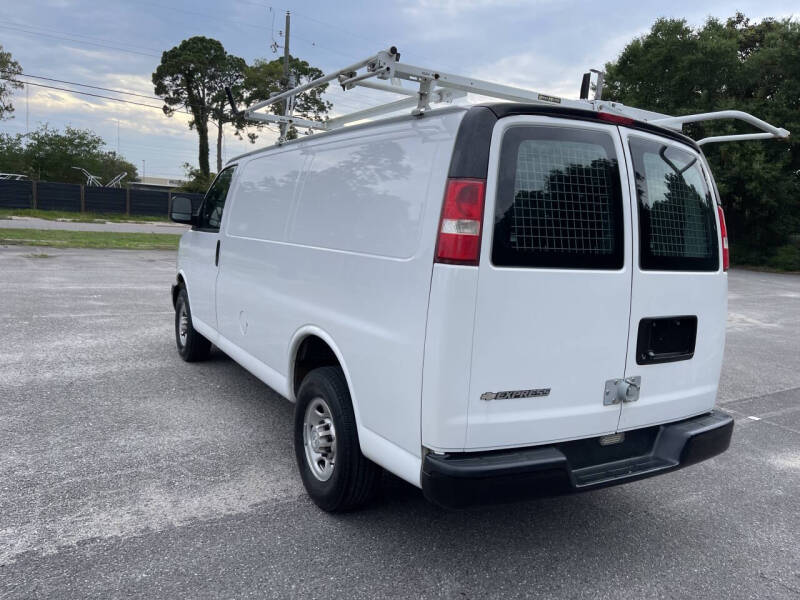 2020 Chevrolet Express 2500