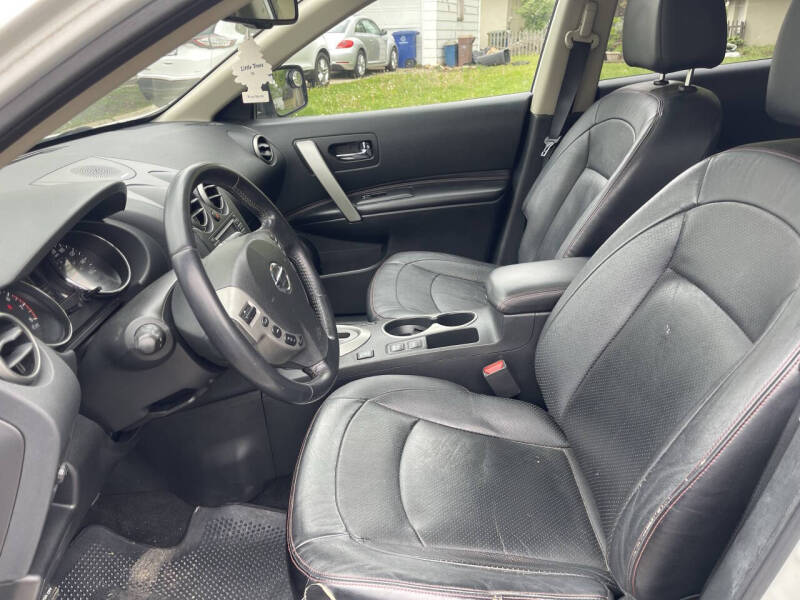 2012 Nissan Rogue SV w/SL Package