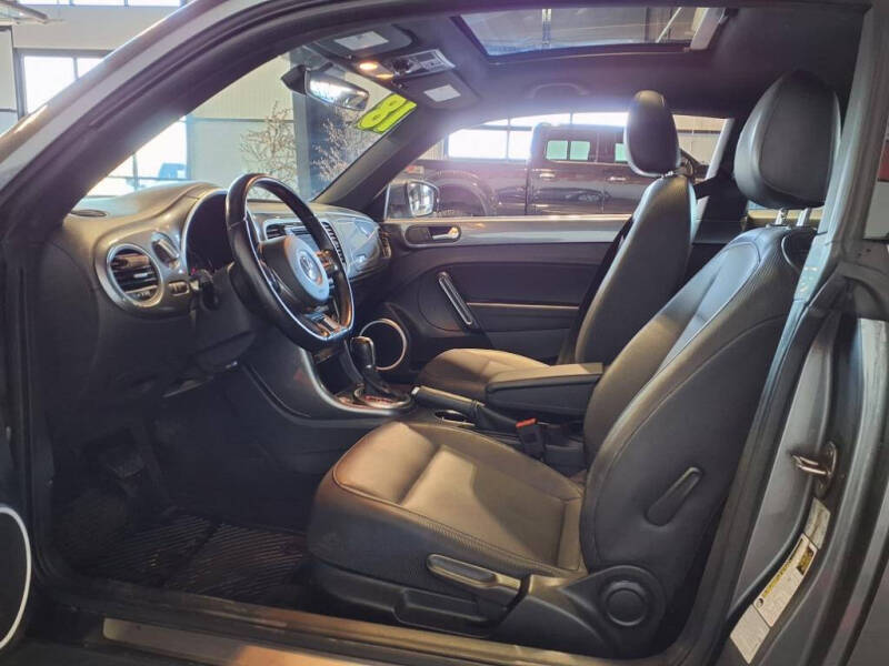 2018 Volkswagen Beetle 2.0T SE