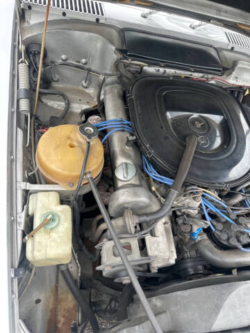 1977 Mercedes-Benz 450-Class