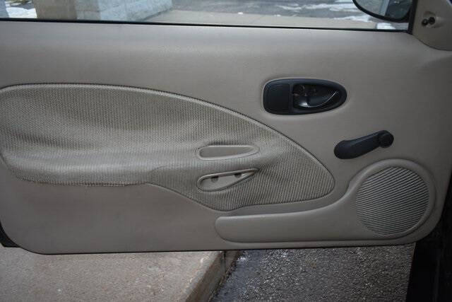 1998 Saturn S-Series SC1