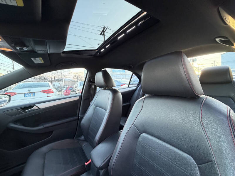 2013 Volkswagen Jetta GLI Autobahn PZEV