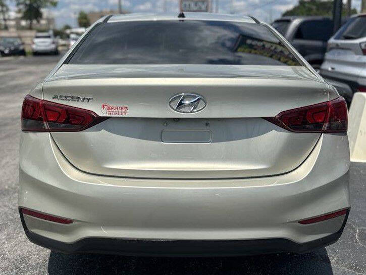 2019 Hyundai Accent SE photo 4