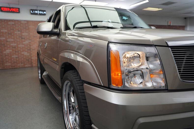 2002 Cadillac Escalade