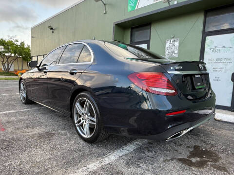 2017 Mercedes-Benz E-Class E 300