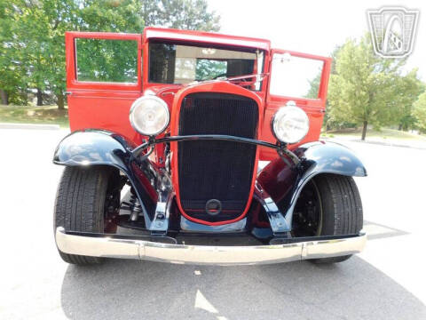 1933 Chevrolet Apache
