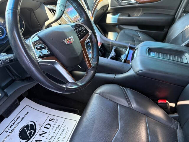 2018 Cadillac Escalade Luxury