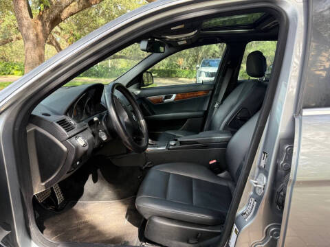 2009 Mercedes-Benz C-Class