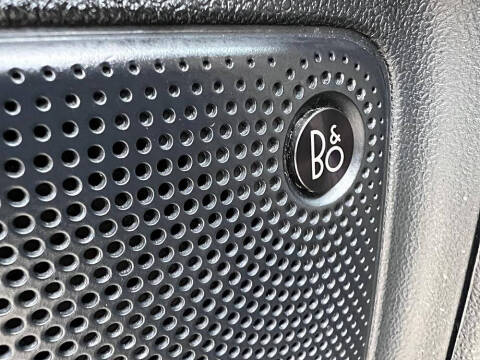 2020 Ford Escape Hybrid Titanium