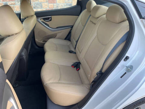 2012 Hyundai Elantra Limited