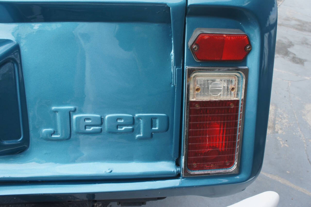 1973 Jeep COMMANDO 24