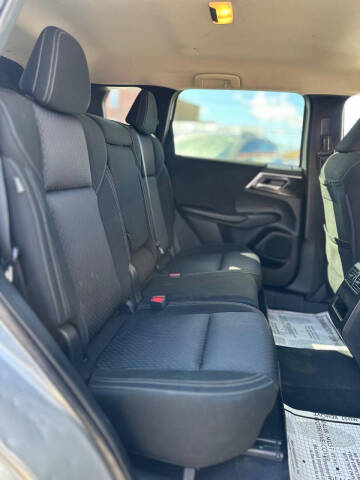 2022 Mitsubishi Outlander ES