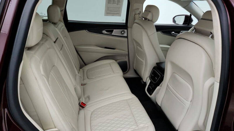 2020 Lincoln Nautilus Black Label