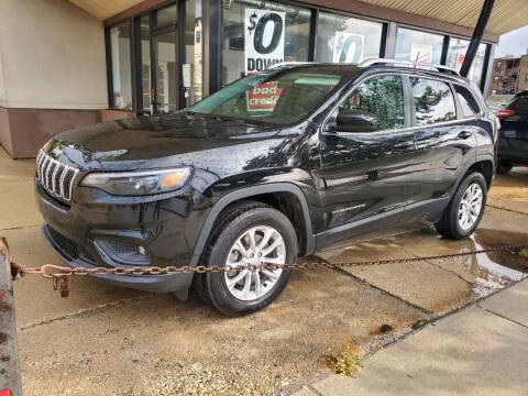 2019 Jeep Cherokee for sale at ECONOMY AUTO MART in Chicago IL