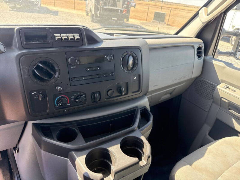 2016 Ford E-Series
