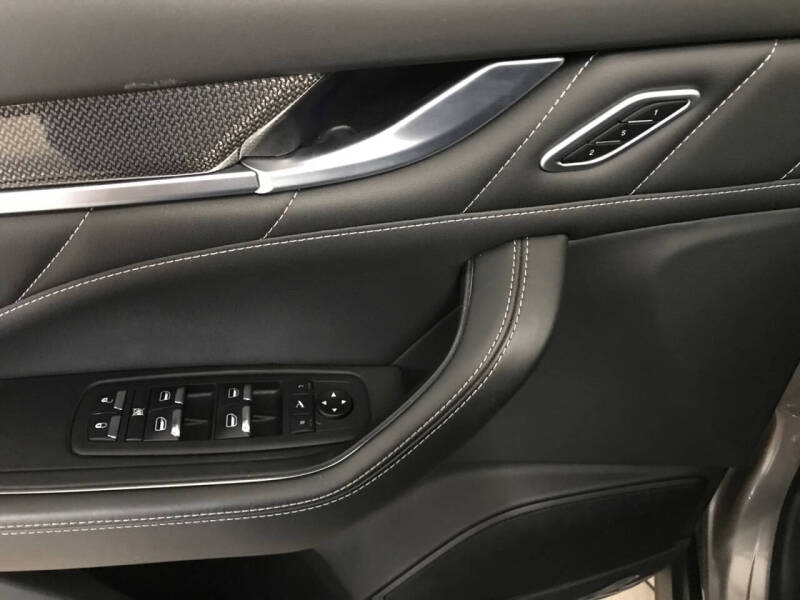 2022 Maserati Levante Modena