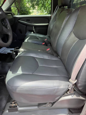 2004 Chevrolet Silverado 2500HD