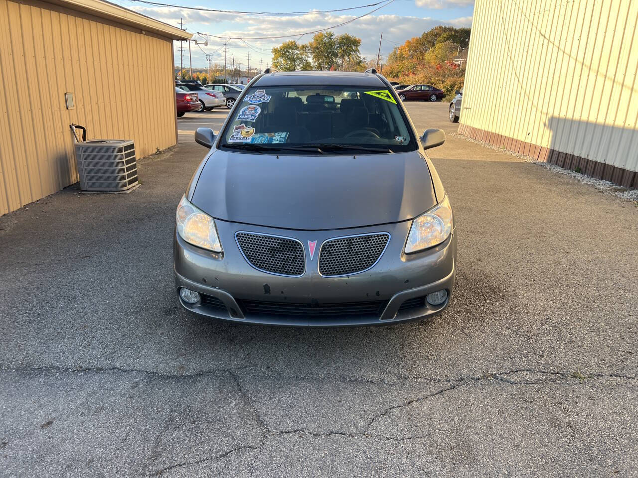 2005 Pontiac Vibe for sale at BNM AUTO GROUP in GIRARD, OH