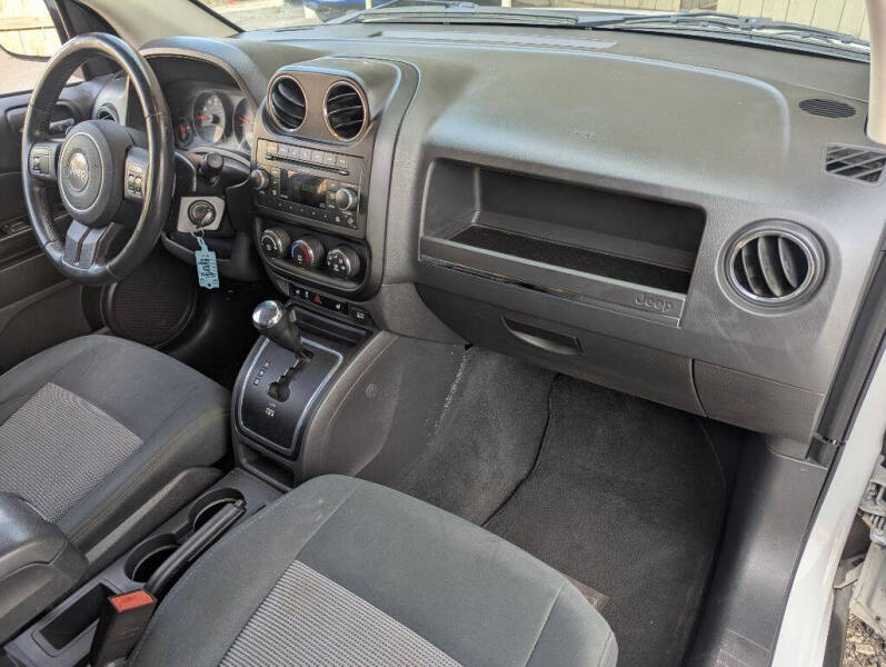 2011 Jeep Compass Sport