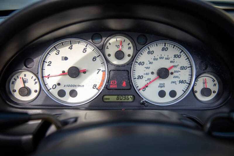 2003 Mazda MX-5 Miata