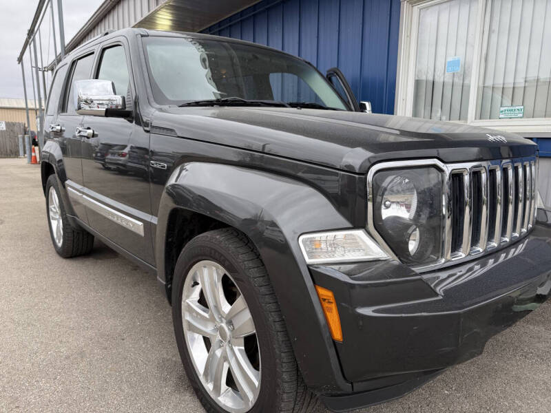 2011 Jeep Liberty Sport photo 9