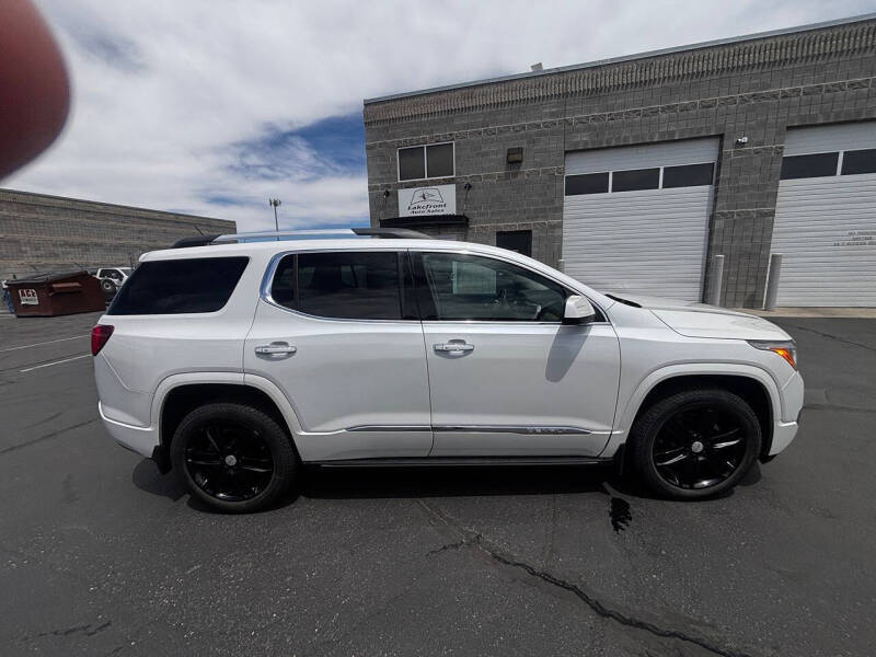 2017 GMC Acadia Denali