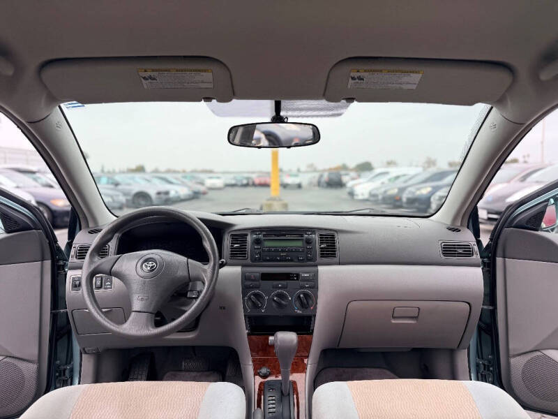 2007 Toyota Corolla LE