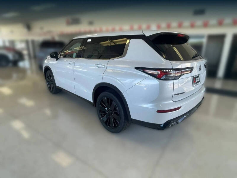 2026 Mitsubishi Outlander