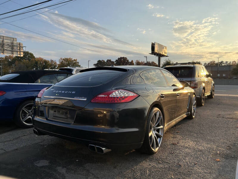 2011 Porsche Panamera