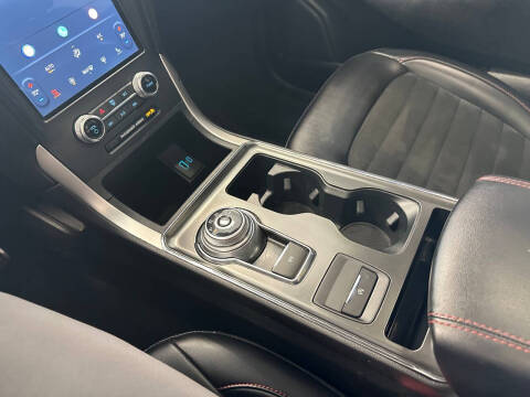 2024 Ford Edge ST-Line
