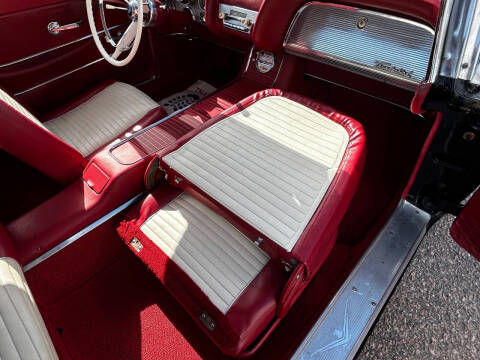 1959 Ford Thunderbird