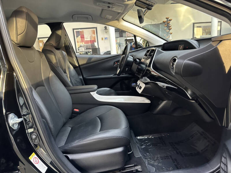 2016 Toyota Prius Four