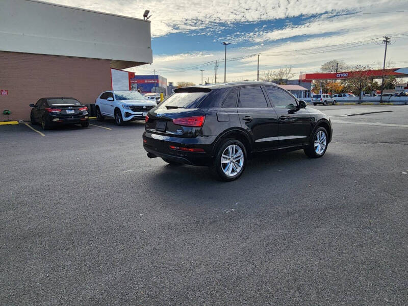 2017 Audi Q3 2.0T quattro Premium
