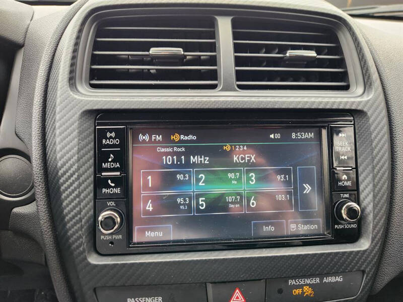 2024 Mitsubishi Outlander Sport ES