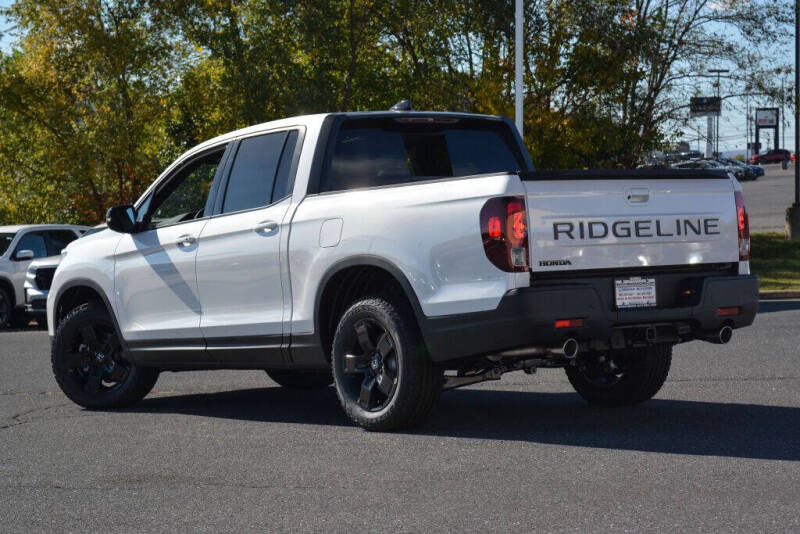 2026 Honda Ridgeline Black Edition Two-Tone